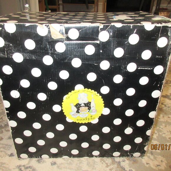 Mud Pie Cake Dish: "I'd Give Up Dessert, but I'm No Quitter" By Tracy Flickinger - Picture 13 of 16